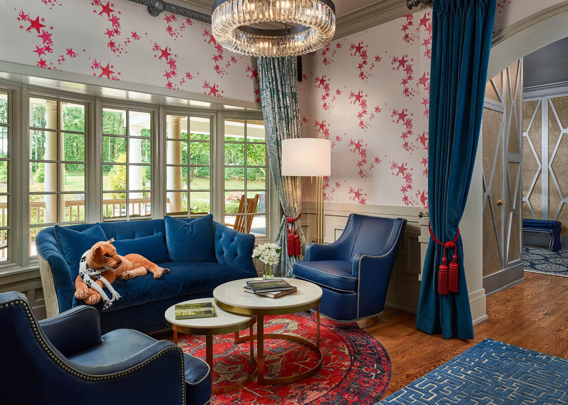 Winston Swivel Chair